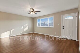 2698 Kenny Ln in Grove City, OH - Building Photo - Building Photo