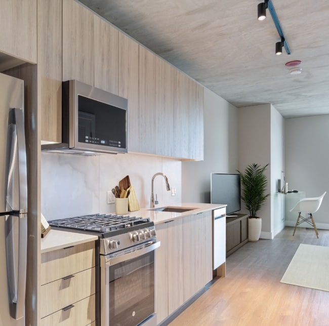 352 S Aberdeen St in Chicago, IL - Foto de edificio - Building Photo