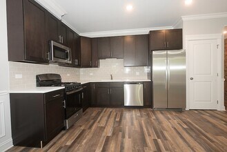 4211 S Michigan Ave, Unit 2N in Chicago, IL - Building Photo - Building Photo