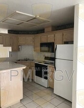 6700 N 7th Ct in McAllen, TX - Building Photo - Building Photo