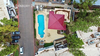 3330 W Danbury Dr in Phoenix, AZ - Building Photo - Building Photo