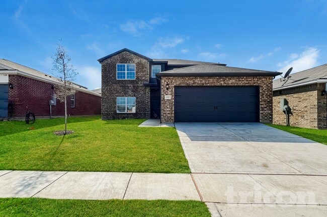 property at 1917 Belmont Dr