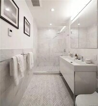 543 3rd Ave, Unit SI ID1058845P in New York, NY - Building Photo - Building Photo