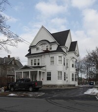 Building Photo - 124 Kingsboro Ave Apartments in Gloversville, New York