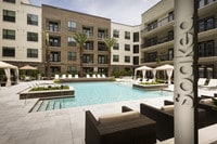 Pearl Greenway photo'