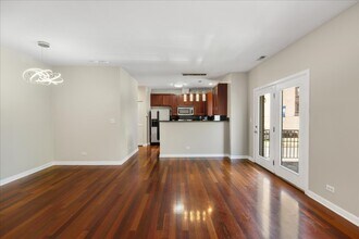 803 E 41st St in Chicago, IL - Building Photo - Building Photo