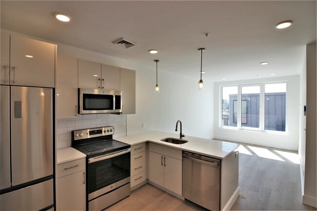 3 New St, Unit 2