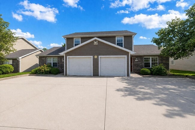 property at 3310 E St Charles Rd