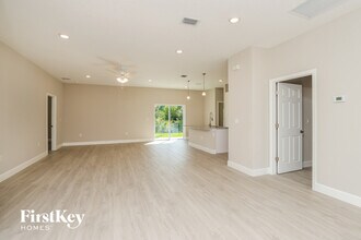 2530 Eldron Blvd SE in Palm Bay, FL - Building Photo - Building Photo