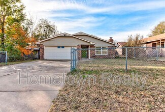 605 W Clarke St in El Reno, OK - Building Photo - Building Photo