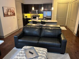 5720 Carnegie Blvd in Charlotte, NC - Building Photo