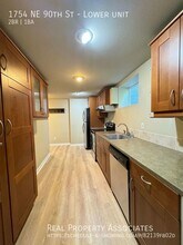 1754 NE 90th St in Seattle, WA - Foto de edificio - Building Photo