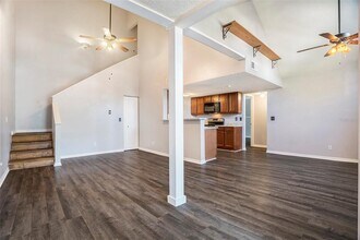 12145 Armenia Gables Cir in Tampa, FL - Building Photo - Building Photo