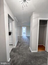 6500 Lake Park Dr, Unit 202 in Greenbelt, MD - Foto de edificio - Building Photo