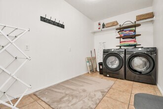 4827 Lazy Timbers Dr in Humble, TX - Foto de edificio - Building Photo