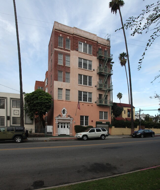 1857 N Wilton Pl in Los Angeles, CA - Building Photo - Building Photo