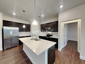 7023 Garrett Ct in Charlotte, NC - Building Photo - Building Photo