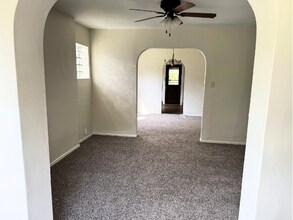 2218 McMonagle Ave in Pittsburgh, PA - Building Photo - Building Photo