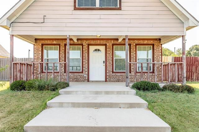 206 Pr 4573 in Boyd, TX - Building Photo