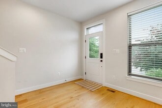 5142 Randolph Rd in North Bethesda, MD - Building Photo - Building Photo