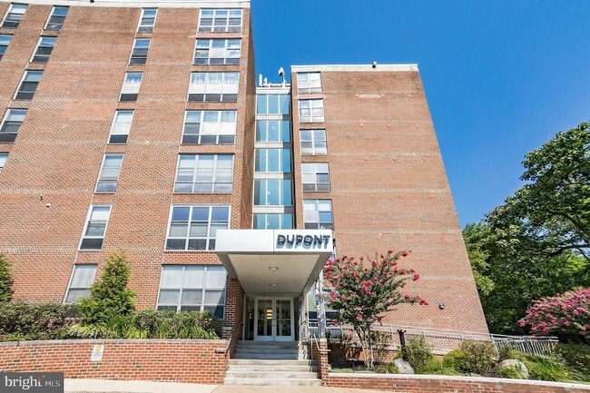 property at 6100 Henry Ave