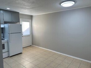 2075 Clingan Dr NW in Cleveland, TN - Foto de edificio - Building Photo