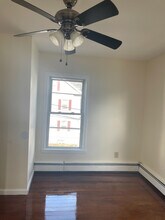 24 Garden St, Unit 2nd floor in Meriden, CT - Building Photo - Building Photo