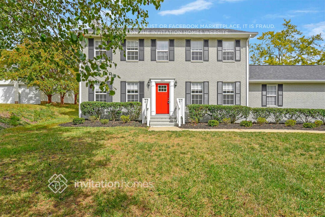 1824 Balfour Ln in Charlotte, NC - Building Photo