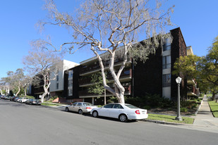 The Fairburn in Los Angeles, CA - Building Photo