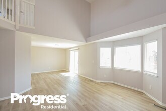 18442 Keyser Creek Ave in Parker, CO - Foto de edificio - Building Photo