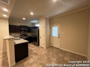 6403 Luglio Ln in San Antonio, TX - Building Photo - Building Photo