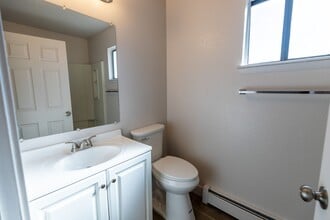 487 Tracy Dr in Clifton, CO - Building Photo - Building Photo