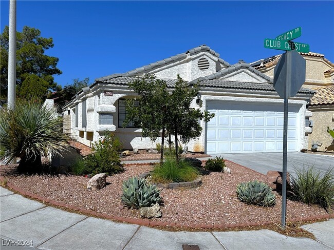 2098 Club Crest Way in Henderson, NV - Building Photo - Building Photo