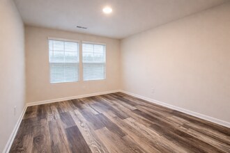 228 Hillcrest Dr in Mooresville, NC - Building Photo - Building Photo