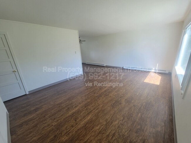 1418 Mahan Ave in Richland, WA - Building Photo - Building Photo