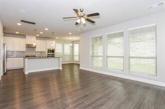 3121 Damsel Sauvage Ln in Lewisville, TX - Building Photo - Building Photo