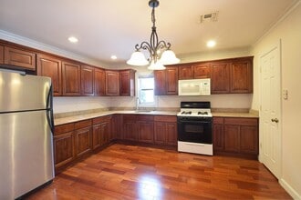 69 Clifton Pl in Jersey City, NJ - Building Photo - Building Photo