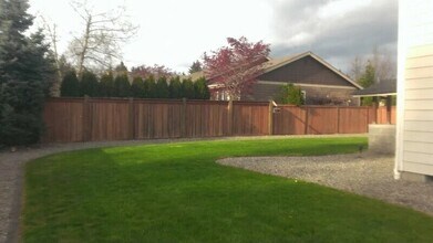 12805 169th St Ct E in Puyallup, WA - Building Photo - Building Photo
