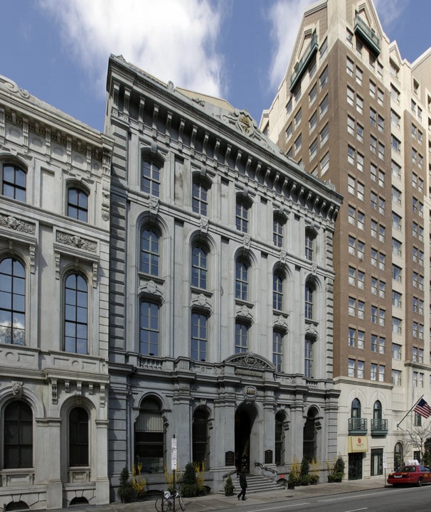 The Bank Building in Philadelphia, PA - Building Photo