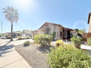 9263 E Monterey Ave in Mesa, AZ - Building Photo - Building Photo