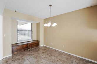 4109 Windward Way in Yukon, OK - Building Photo - Building Photo