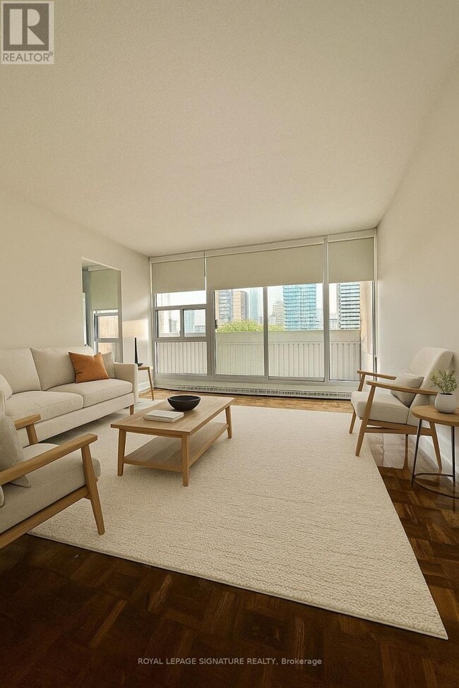 property at 33 Isabella St