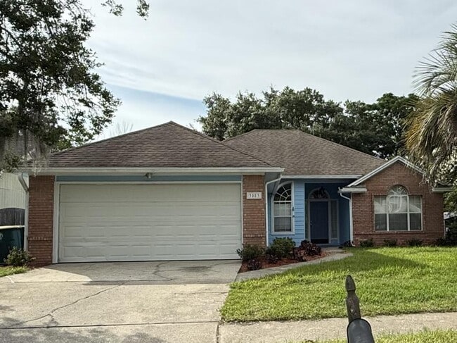 3083 Marbon Estates Ln E