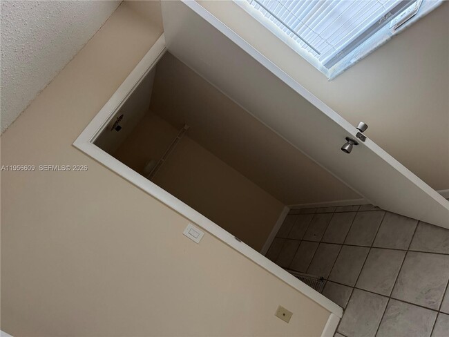 430 SE 7th St in Dania Beach, FL - Building Photo - Building Photo