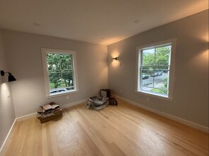 12 Aldersey St, Unit 2L in Somerville, MA - Building Photo - Building Photo