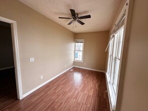 201 E McLean St, Unit A in Manchester, TN - Building Photo - Building Photo