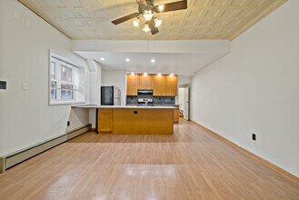 1332 S 7th St in Philadelphia, PA - Foto de edificio - Building Photo