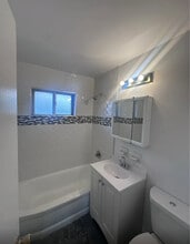 247 Kinderkamack Rd in Hackensack, NJ - Building Photo - Building Photo
