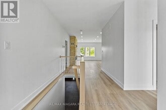 3836 Nigh Rd in Fort Erie, ON - Building Photo - Building Photo