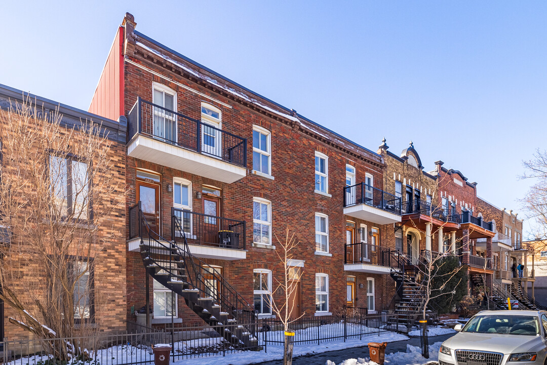4440-4442 Parthenais St in Montréal, QC - Building Photo